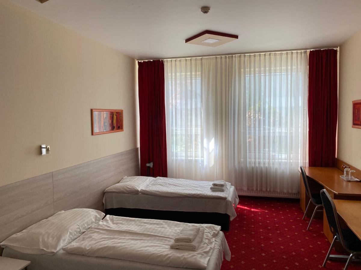 Aparthotel Student House Pressburg